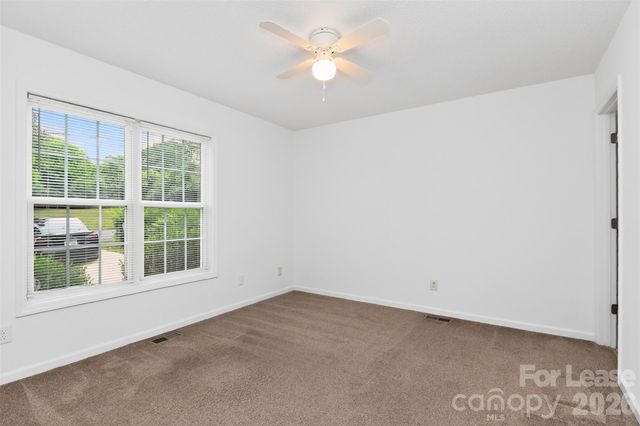 305 South Street, Belmont, NC 28012