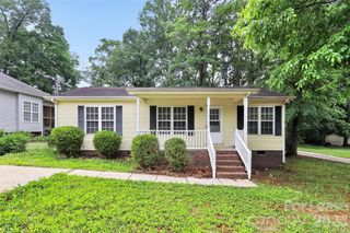 305 South Street, Belmont, NC 28012