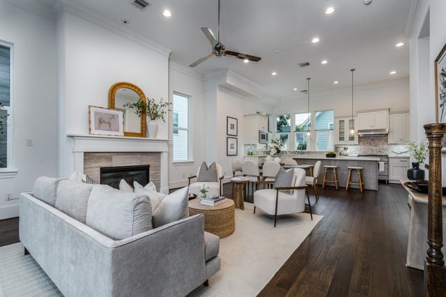 8624 Emnora Lane, Houston, TX 77080