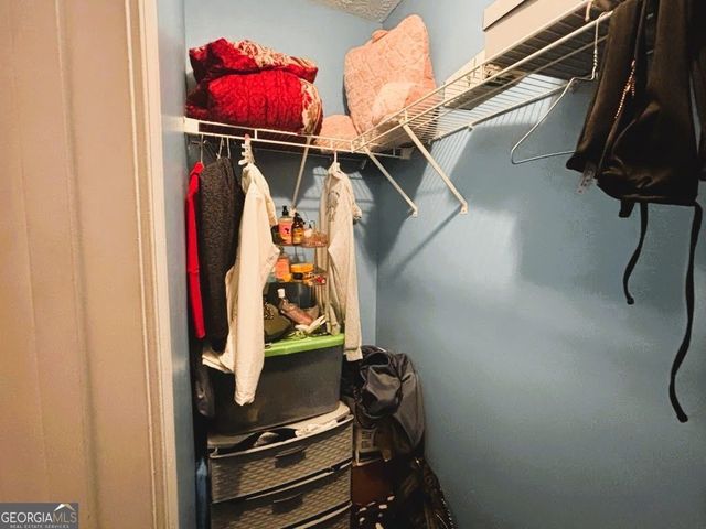 6099 CAMDEN FORREST Drive, Riverdale, GA 30296