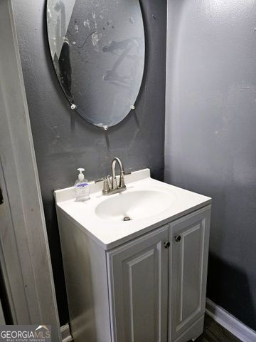 6099 CAMDEN FORREST Drive, Riverdale, GA 30296