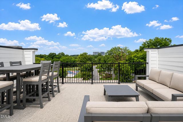 1205 S Blount Street 201, Raleigh, NC 27601
