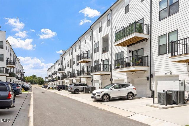 1205 S Blount Street 201, Raleigh, NC 27601