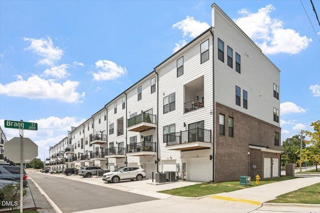 1205 S Blount Street 201, Raleigh, NC 27601