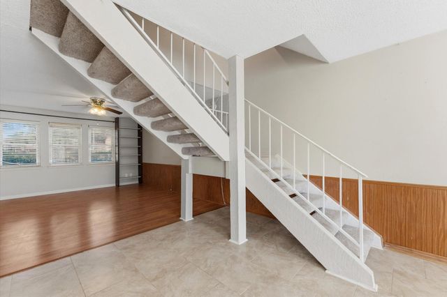 10556 Hammerly Boulevard 328, Houston, TX 77043