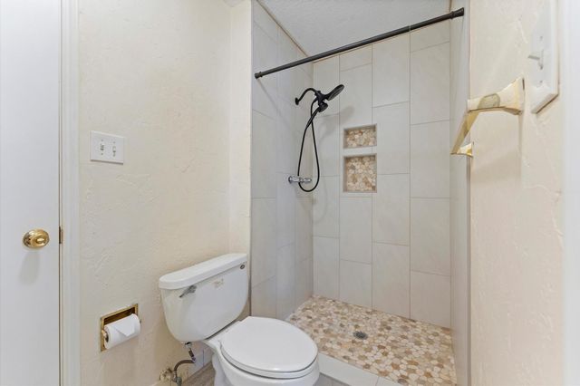 10556 Hammerly Boulevard 328, Houston, TX 77043