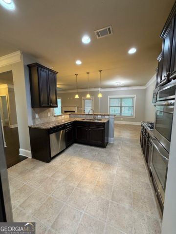 42 Fox Knoll Trail, Dallas, GA 30132