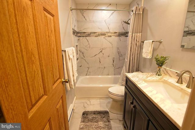 3314 STUMP HALL RD, Collegeville, PA 19426
