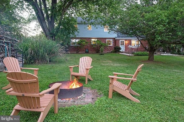 3314 STUMP HALL RD, Collegeville, PA 19426