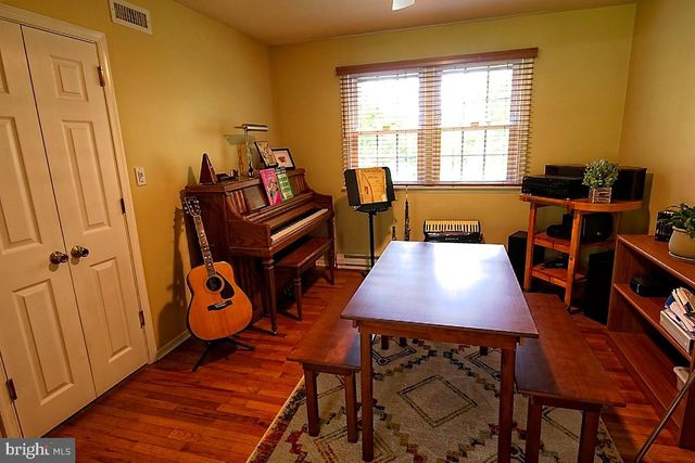 3314 STUMP HALL RD, Collegeville, PA 19426