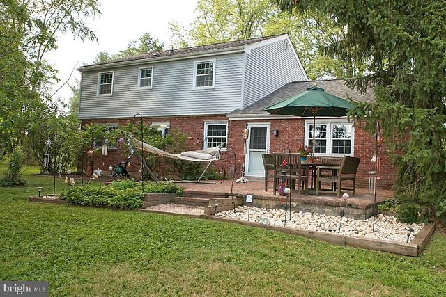 3314 STUMP HALL RD, Collegeville, PA 19426