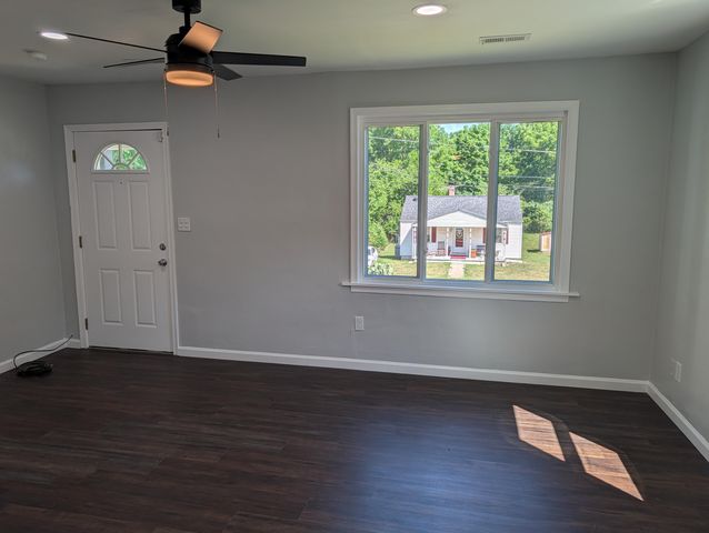1323 Dudley ST NW, Roanoke, VA 24017