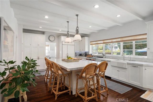 2520 Alta Avenue, Santa Monica, CA 90402