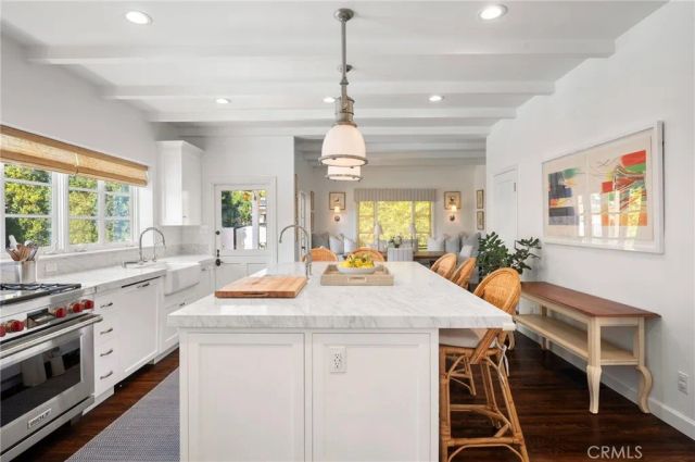 2520 Alta Avenue, Santa Monica, CA 90402