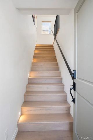 2520 Alta Avenue, Santa Monica, CA 90402