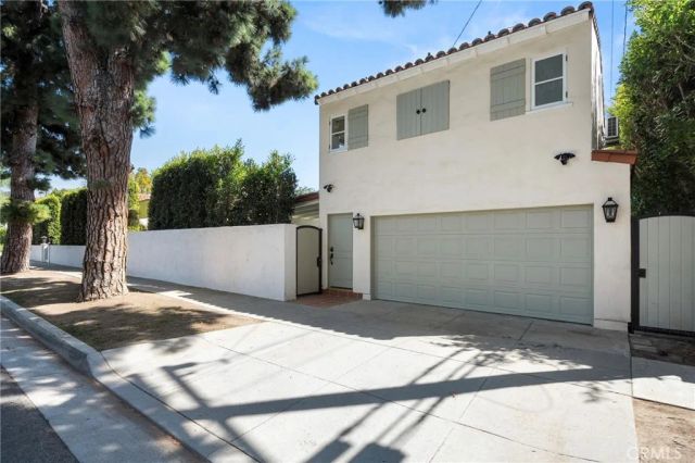 2520 Alta Avenue, Santa Monica, CA 90402