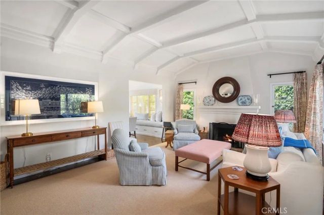 2520 Alta Avenue, Santa Monica, CA 90402