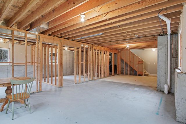 1682 House Street Ne, Plainfield Twp, MI 49306