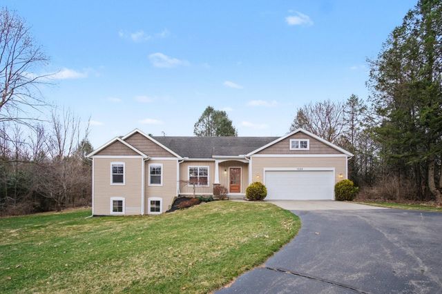 1682 House Street Ne, Plainfield Twp, MI 49306