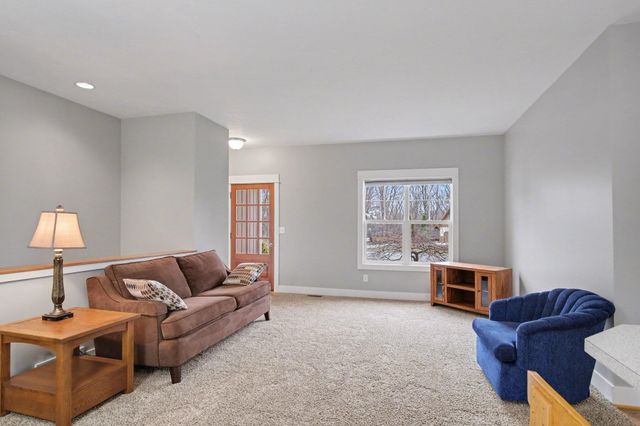 1682 House Street Ne, Plainfield Twp, MI 49306