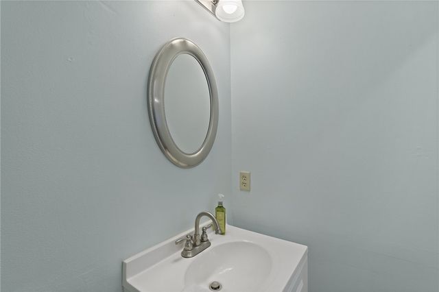 1321 Shell Point Road NE, Townsend, GA 31331