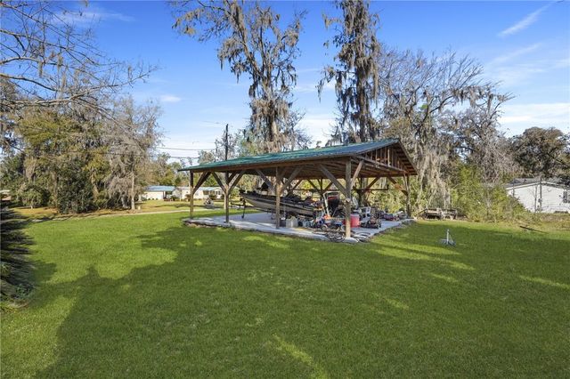 1321 Shell Point Road NE, Townsend, GA 31331