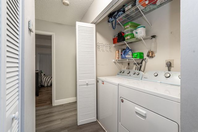 151 SW 95th Terrace 106, Pembroke Pines, FL 33025