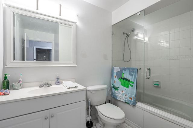 151 SW 95th Terrace 106, Pembroke Pines, FL 33025