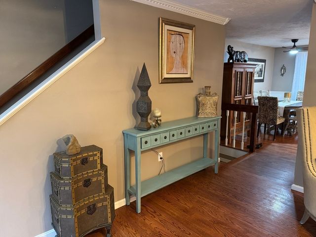 155 Heritage Dr 155, Tewksbury, MA 01876