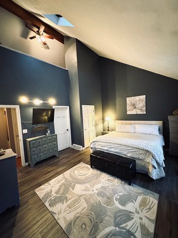 155 Heritage Dr 155, Tewksbury, MA 01876