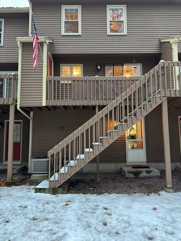 155 Heritage Dr 155, Tewksbury, MA 01876