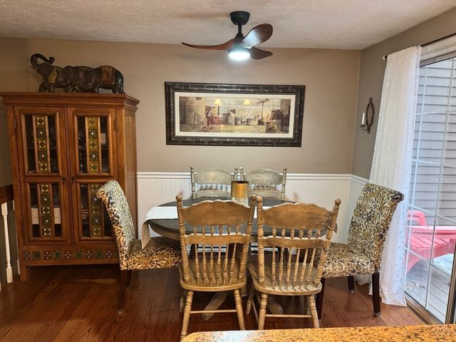 155 Heritage Dr 155, Tewksbury, MA 01876