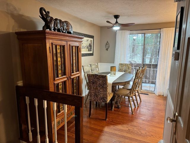 155 Heritage Dr 155, Tewksbury, MA 01876