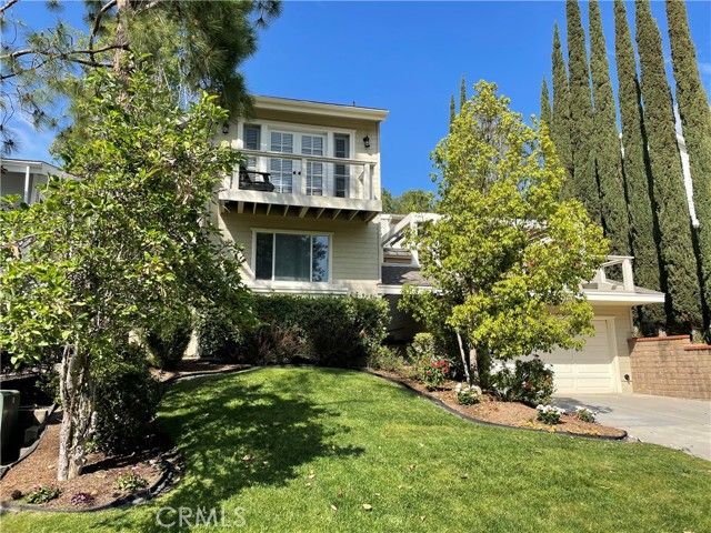 31881 Via Oso, Laguna Hills, CA 92679