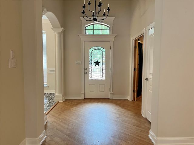 245 Spring Creek Court, Paradise, TX 76073