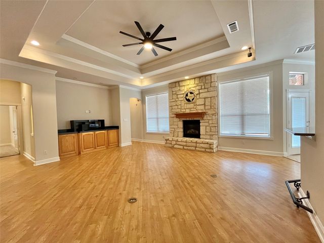 245 Spring Creek Court, Paradise, TX 76073