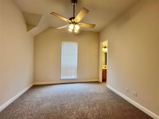 245 Spring Creek Court, Paradise, TX 76073