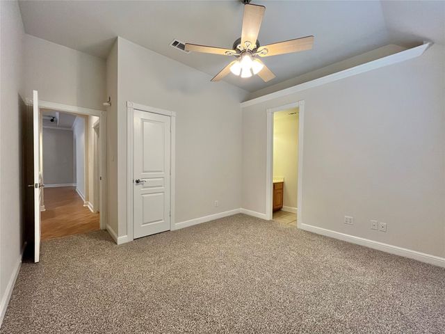 245 Spring Creek Court, Paradise, TX 76073