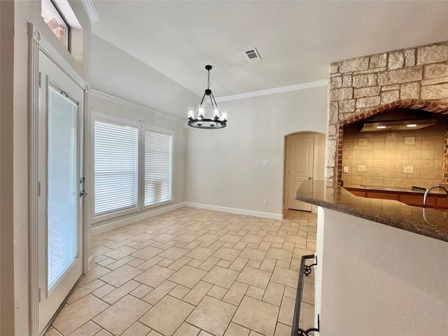 245 Spring Creek Court, Paradise, TX 76073