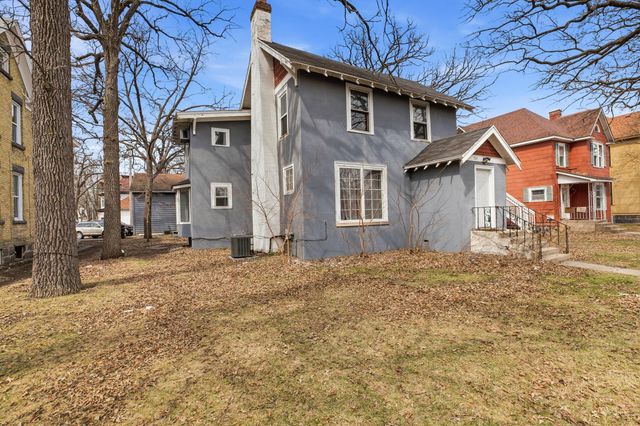511 6th Avenue S, Saint Cloud, MN 56301
