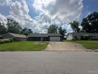 31 Margaret Lane, O'fallon, MO 63366