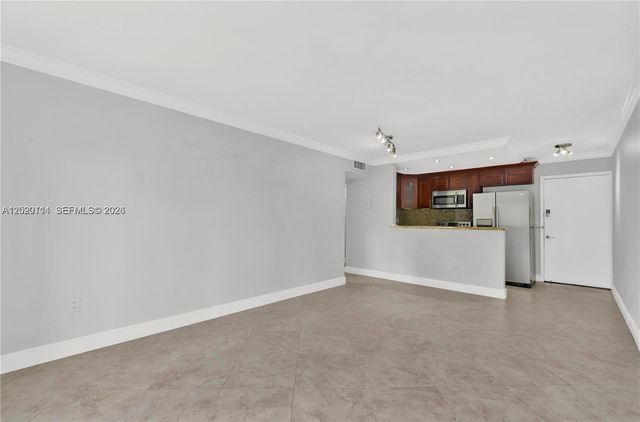 6200 W Flagler St 301, Miami, FL 33144