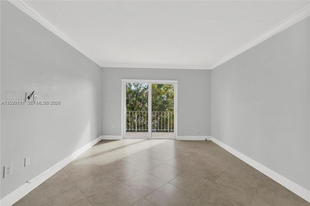 6200 W Flagler St 301, Miami, FL 33144