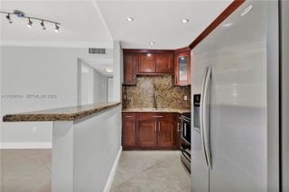 6200 W Flagler St 301, Miami, FL 33144