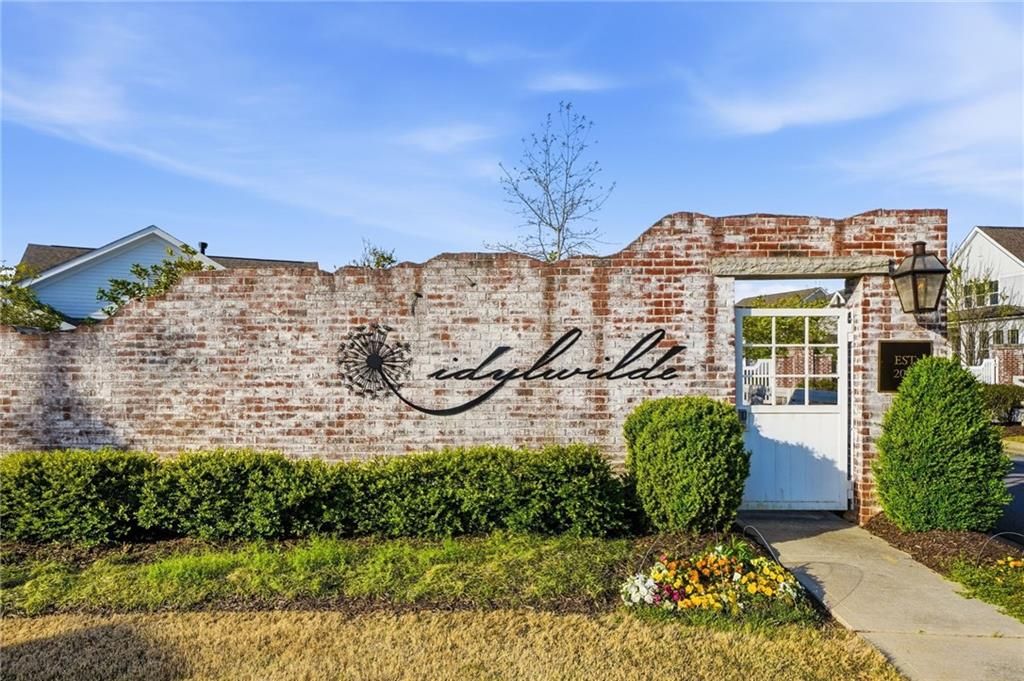 331 McDaniel Place, Canton, GA 30115