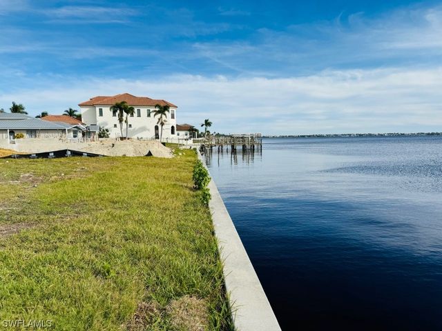 602 Coral DR, Cape Coral, FL 33904
