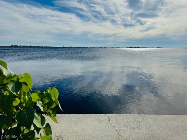 602 Coral DR, Cape Coral, FL 33904