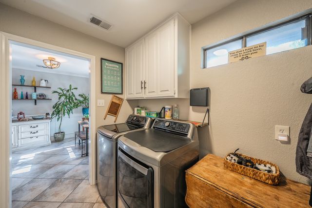 5004 Lake View Circle, North Richland Hills, TX 76180