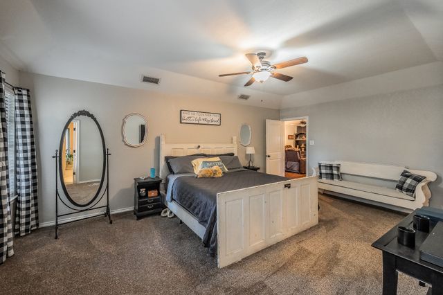 5004 Lake View Circle, North Richland Hills, TX 76180