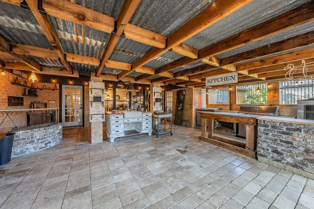 5004 Lake View Circle, North Richland Hills, TX 76180